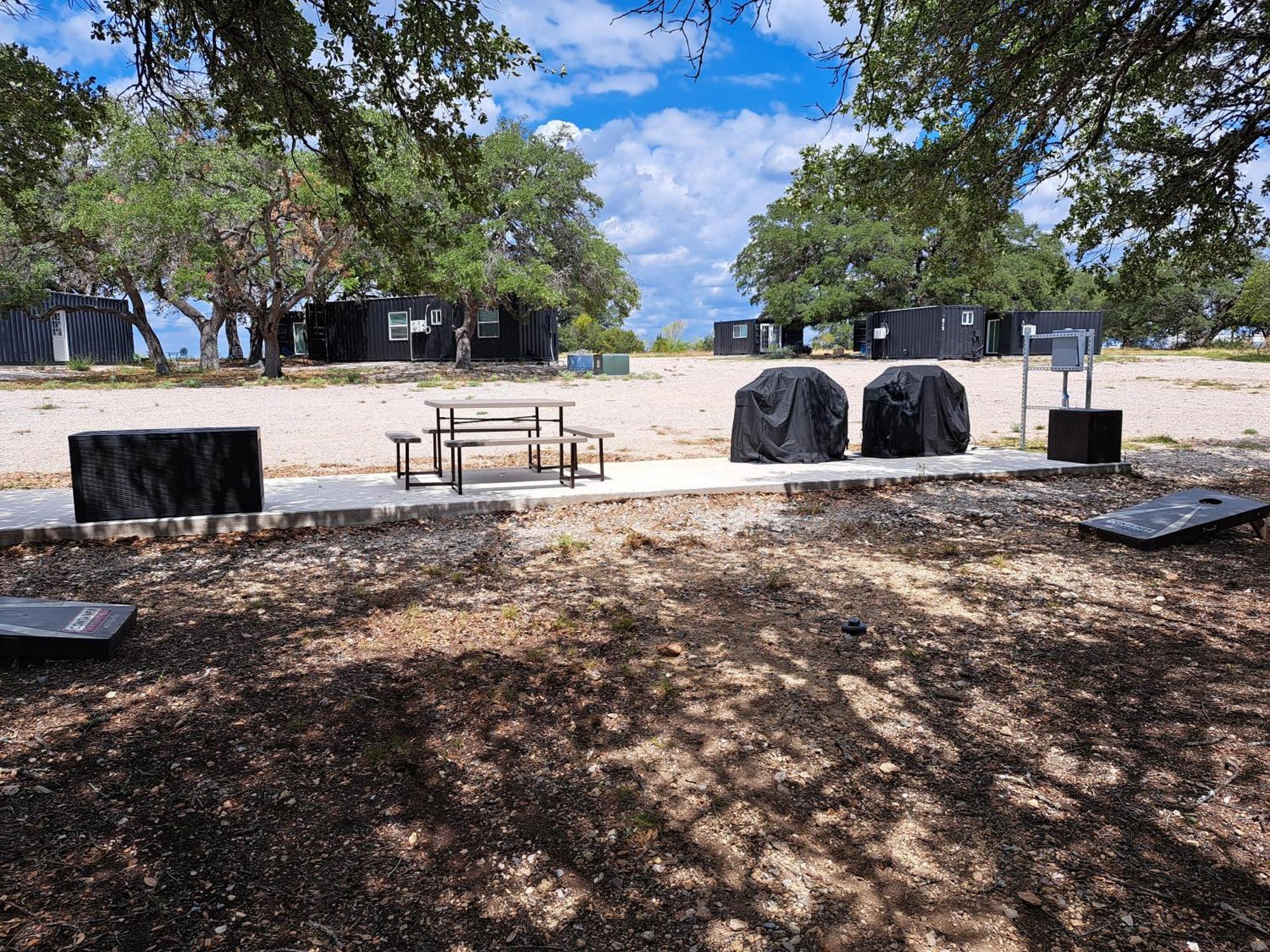 The Container Retreat @ 290 Wine Trail #1 Escape To Hye, Tx Villa Exterior foto